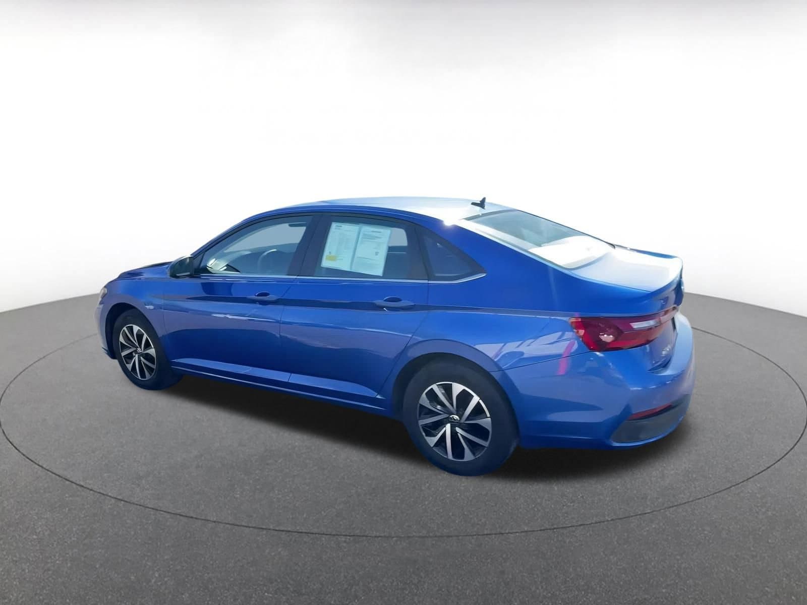 Thumbnail: 2024 Volkswagen Jetta - 10