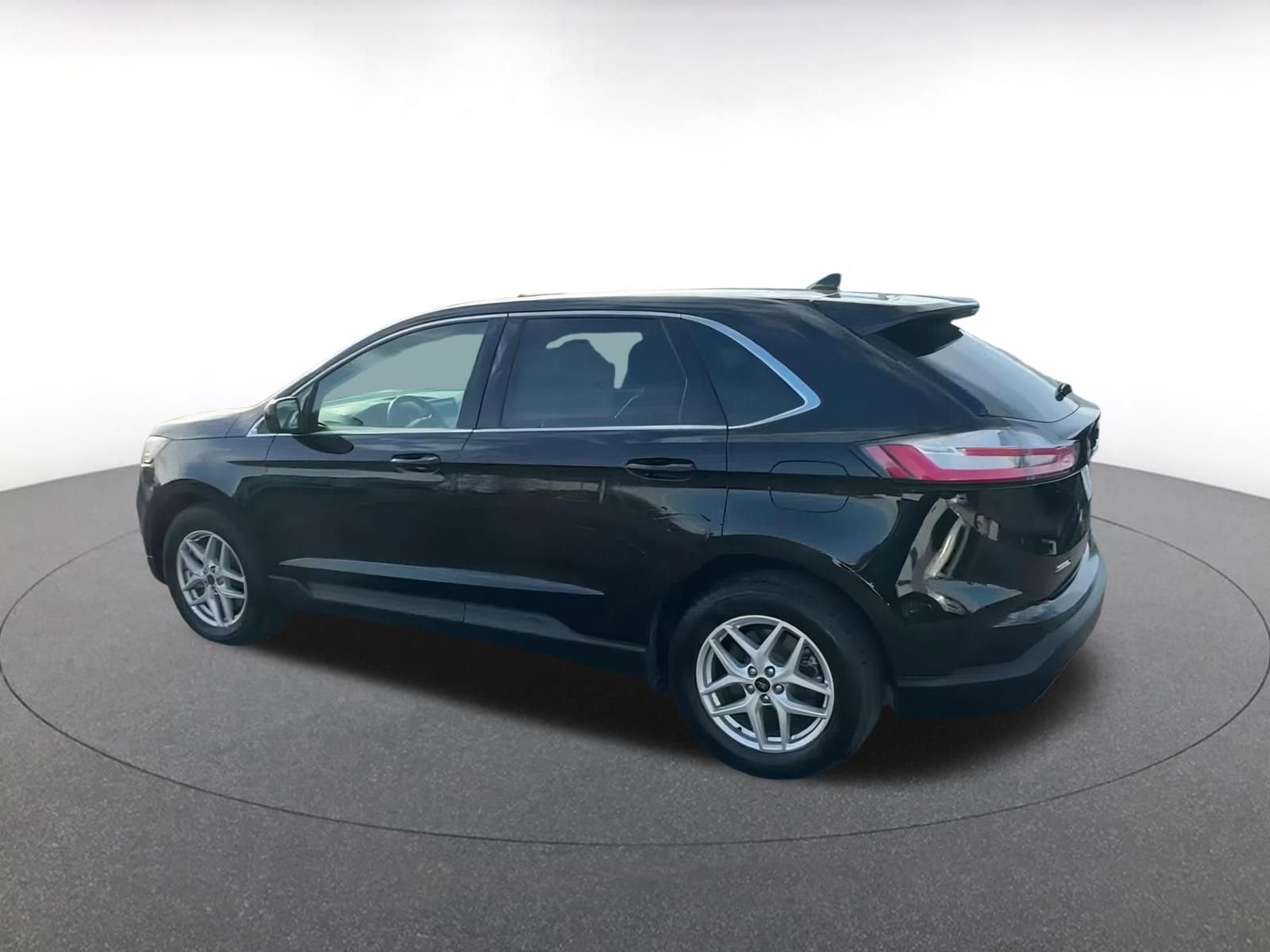 2024 Ford Edge SEL 10