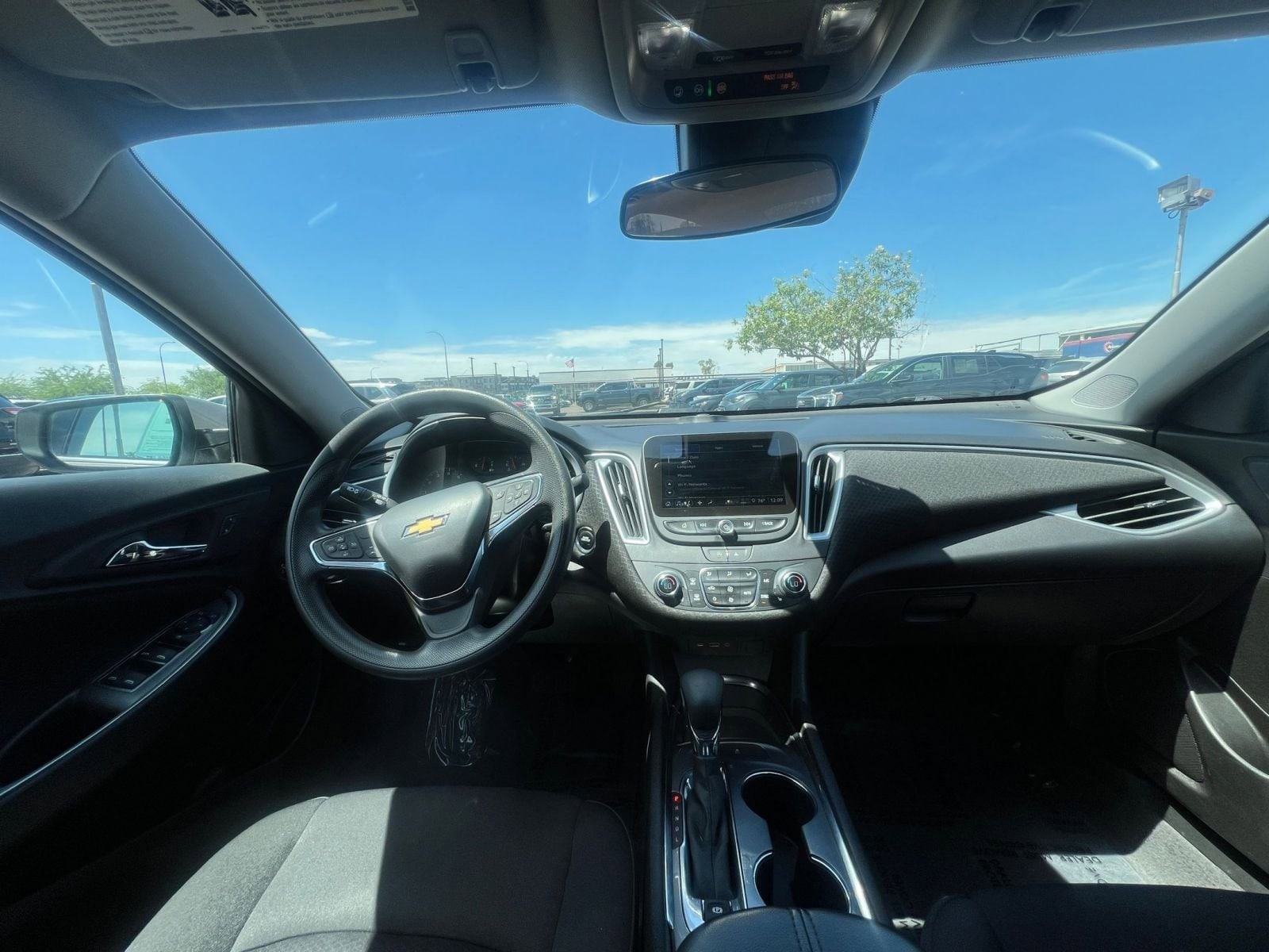 Thumbnail: 2023 Chevrolet Malibu - 33