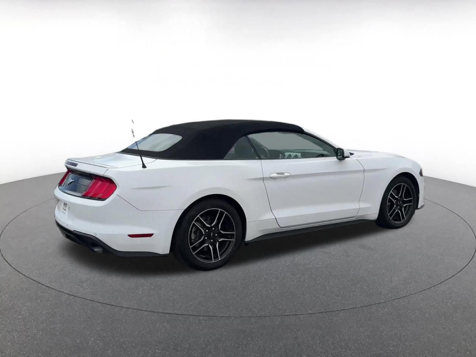 Thumbnail: 2023 Ford Mustang - 15