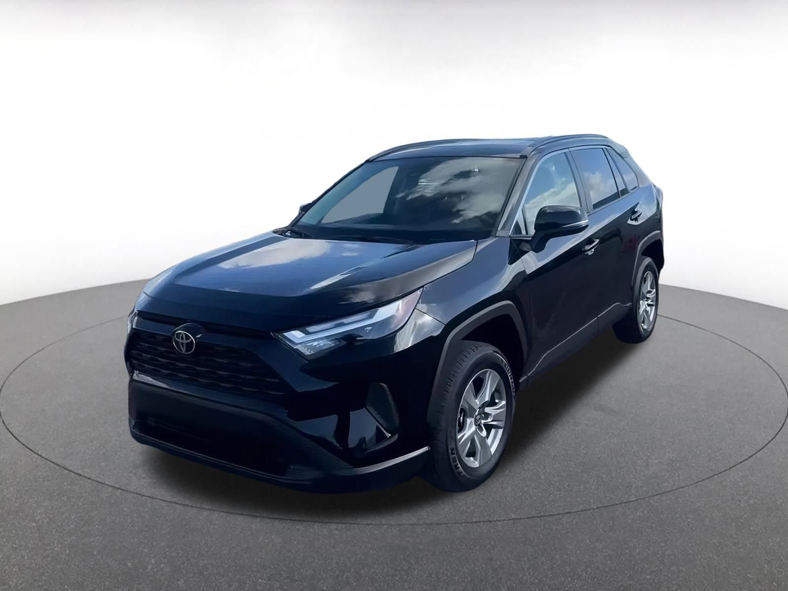 Thumbnail: 2025 Toyota RAV4 - 7