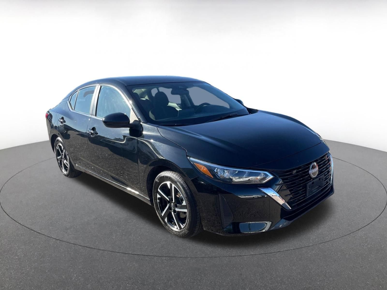 Thumbnail: 2025 Nissan Sentra - 1