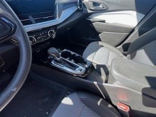 Thumbnail: 2025 Chevrolet Trax - 16