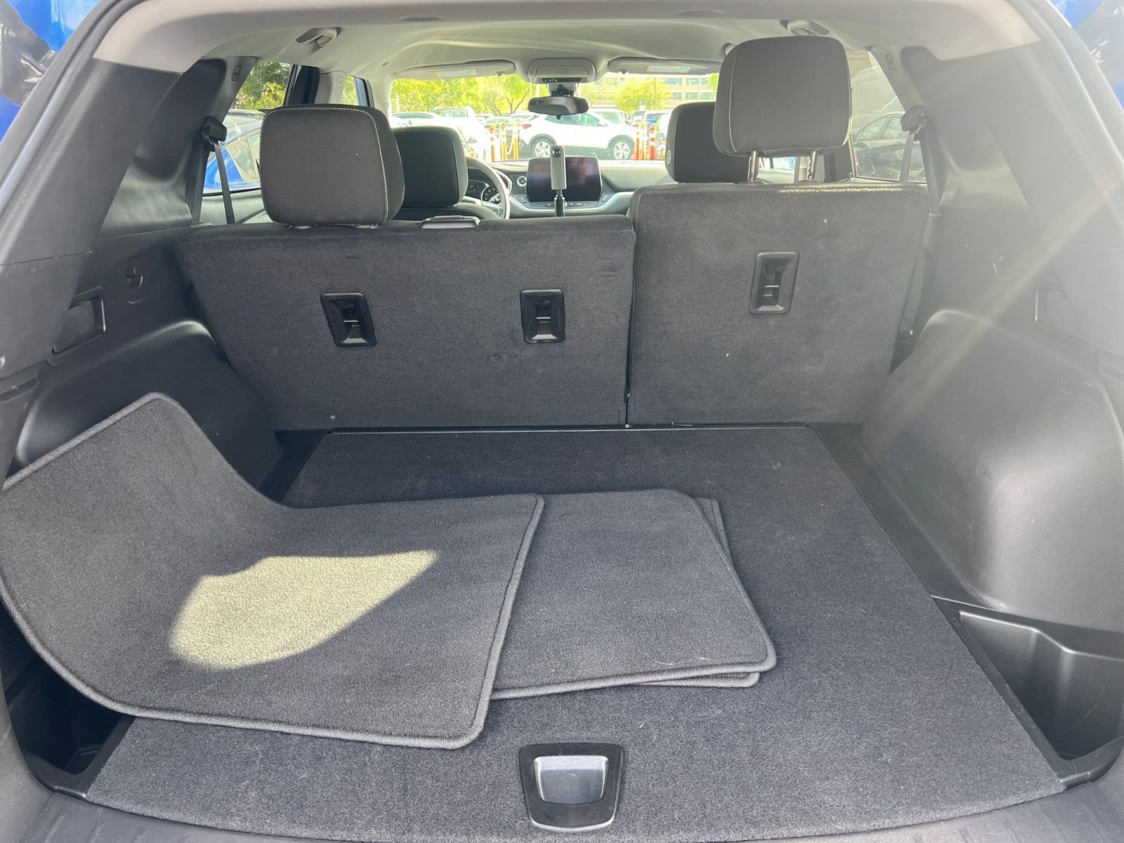 Thumbnail: 2025 Chevrolet Blazer - 31