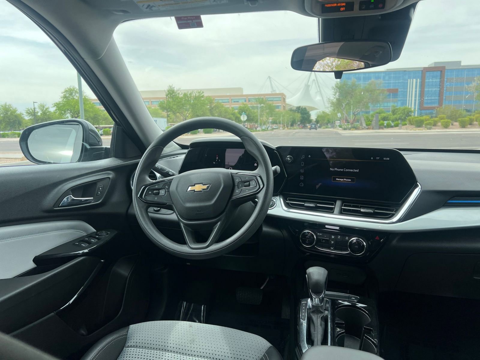 Thumbnail: 2025 Chevrolet Trax - 34