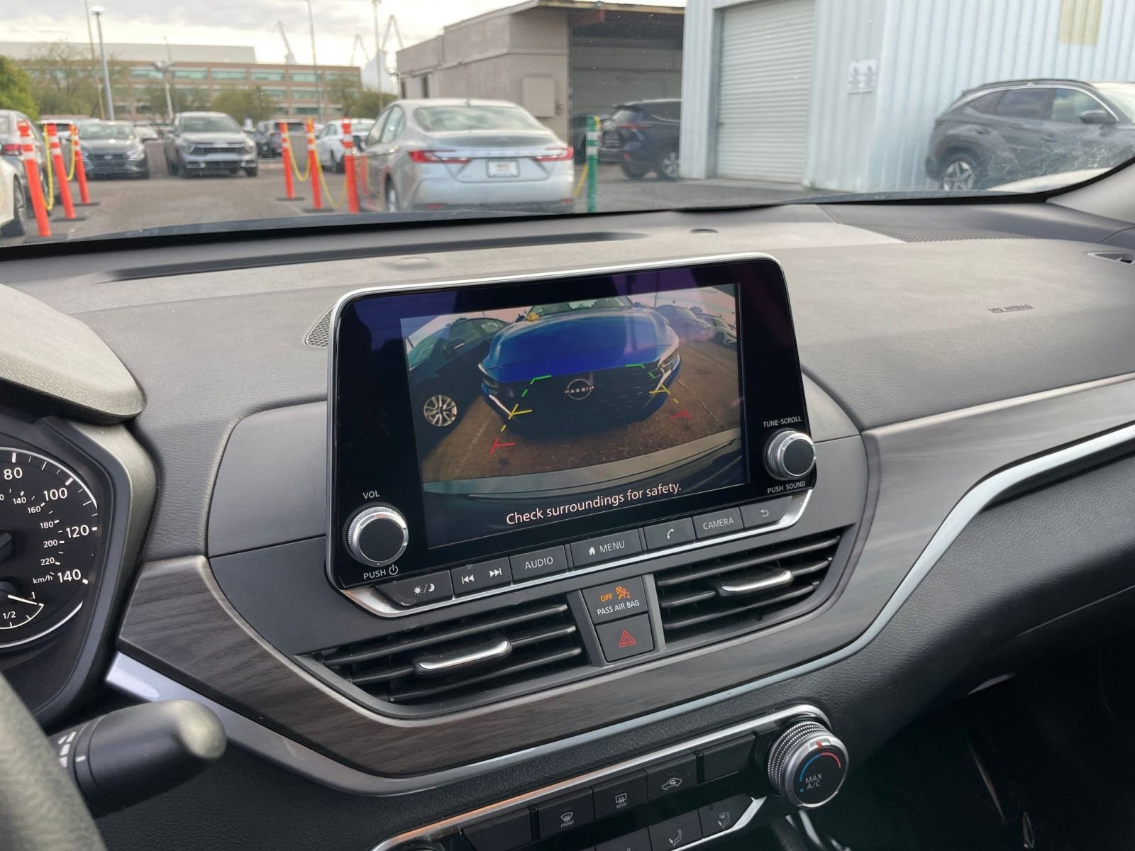 Thumbnail: 2025 Nissan Altima - 24