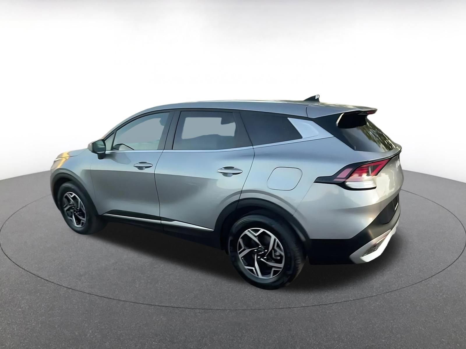 Thumbnail: 2025 Kia Sportage - 10