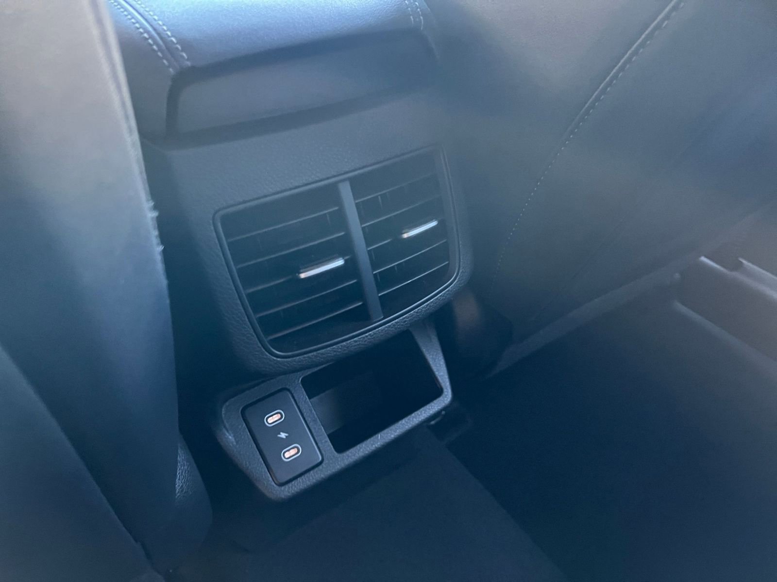 Thumbnail: 2025 Kia Seltos - 24