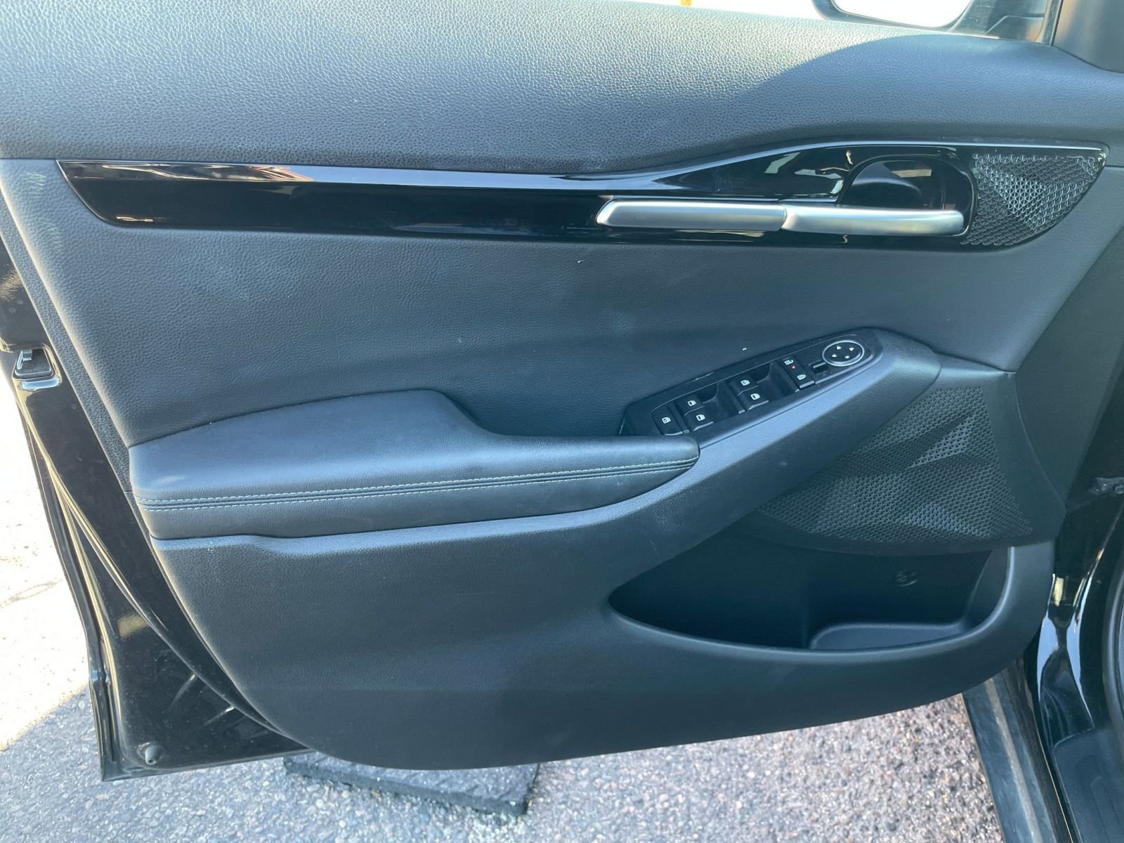 Thumbnail: 2025 Kia Seltos - 18