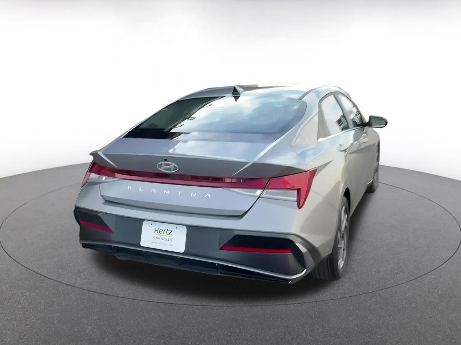 Thumbnail: 2025 Hyundai Elantra - 14
