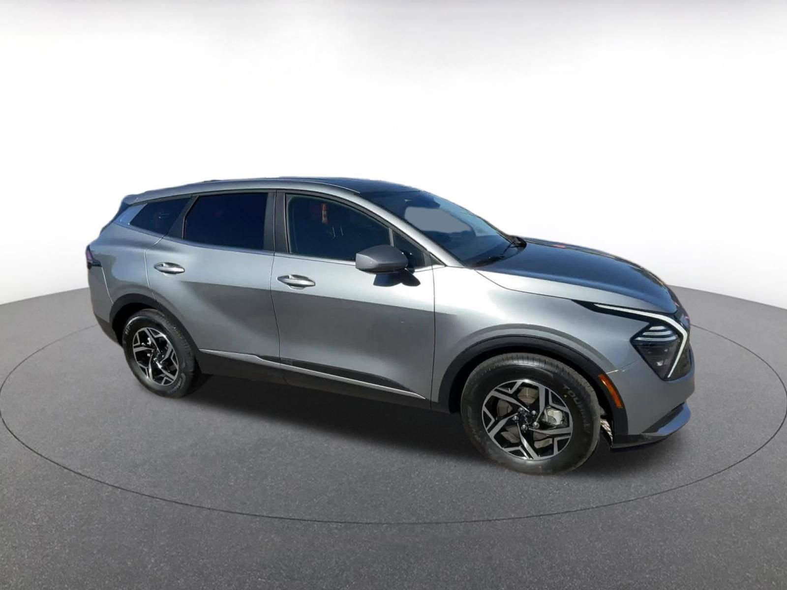 Thumbnail: 2025 Kia Sportage - 2