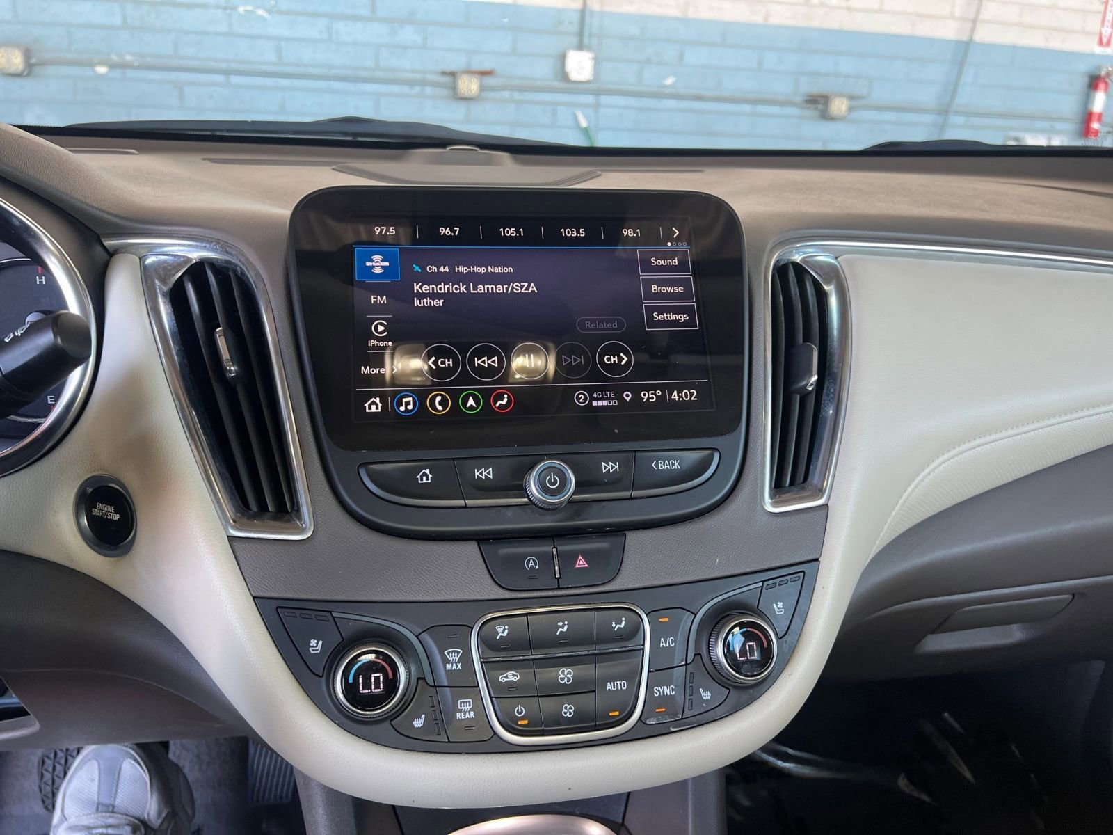 Thumbnail: 2024 Chevrolet Malibu - 18