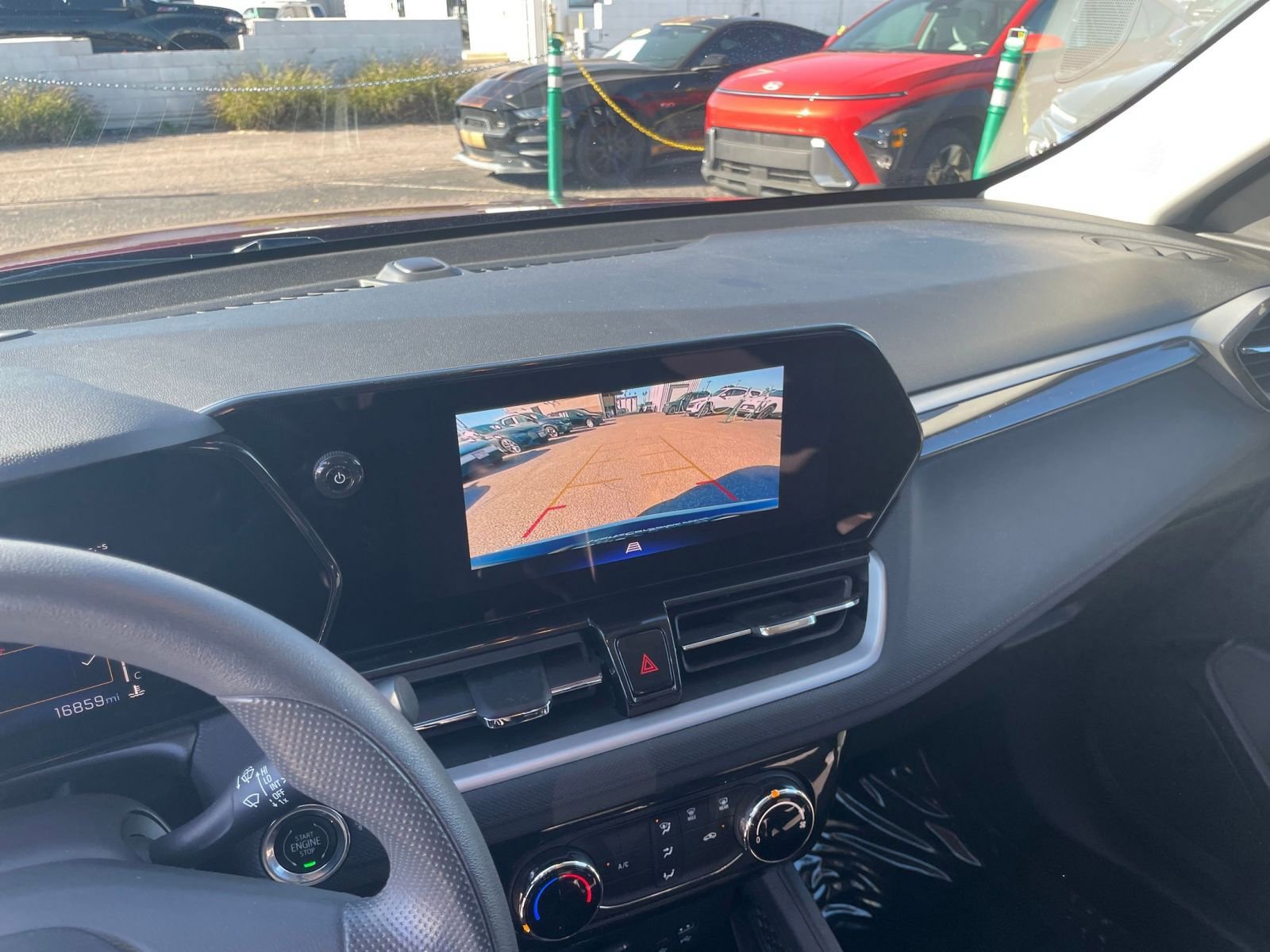 Thumbnail: 2025 Chevrolet TrailBlazer - 17