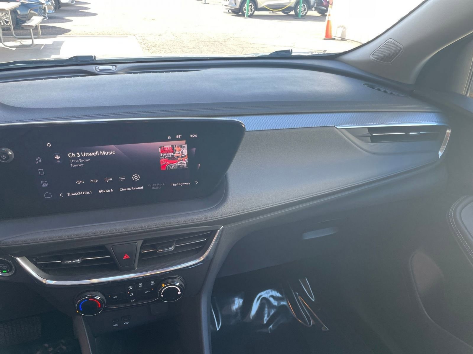 Thumbnail: 2025 Buick Encore GX - 33