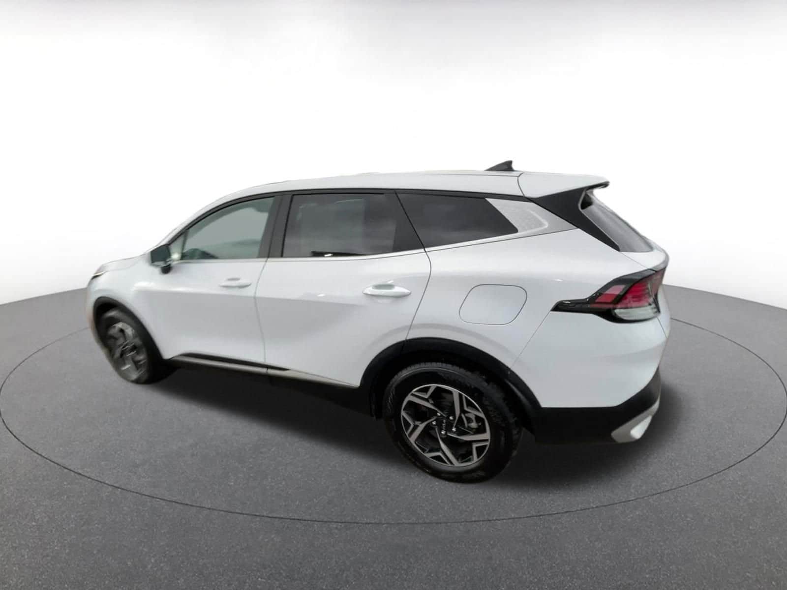 Thumbnail: 2025 Kia Sportage - 10