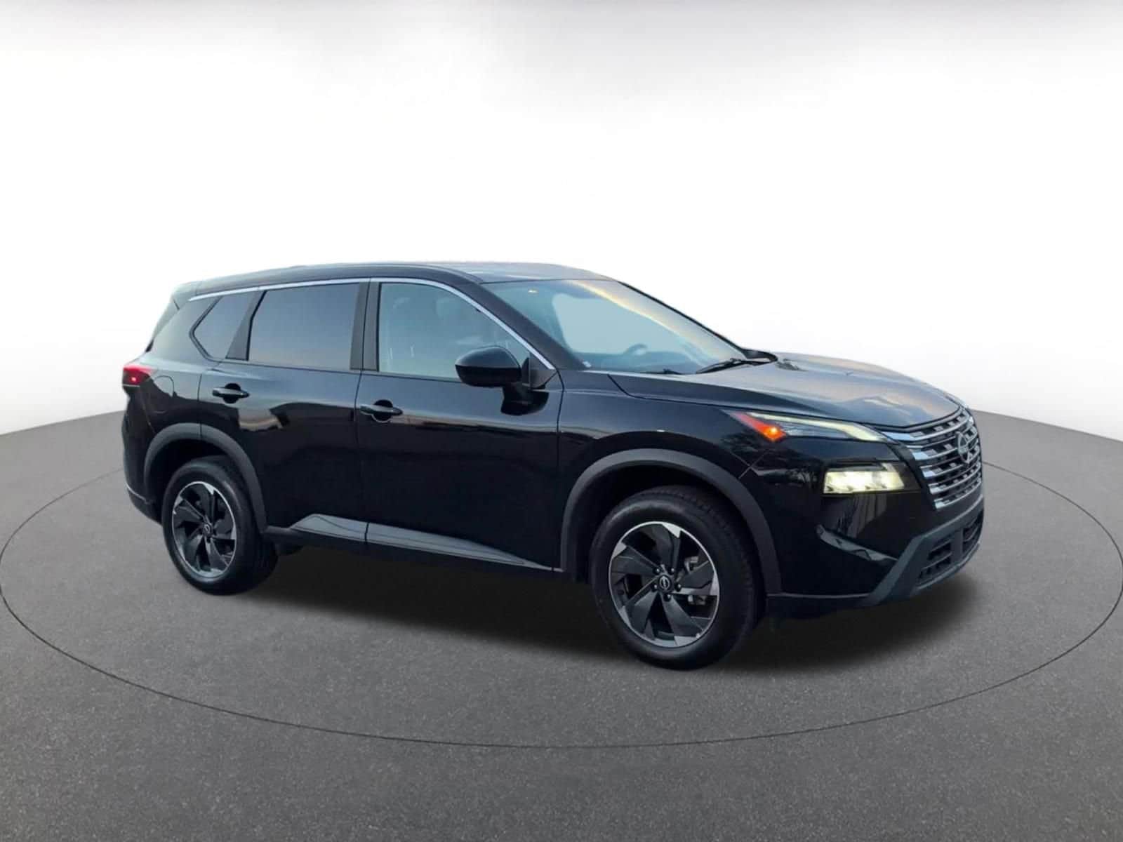 Thumbnail: 2025 Nissan Rogue - 2