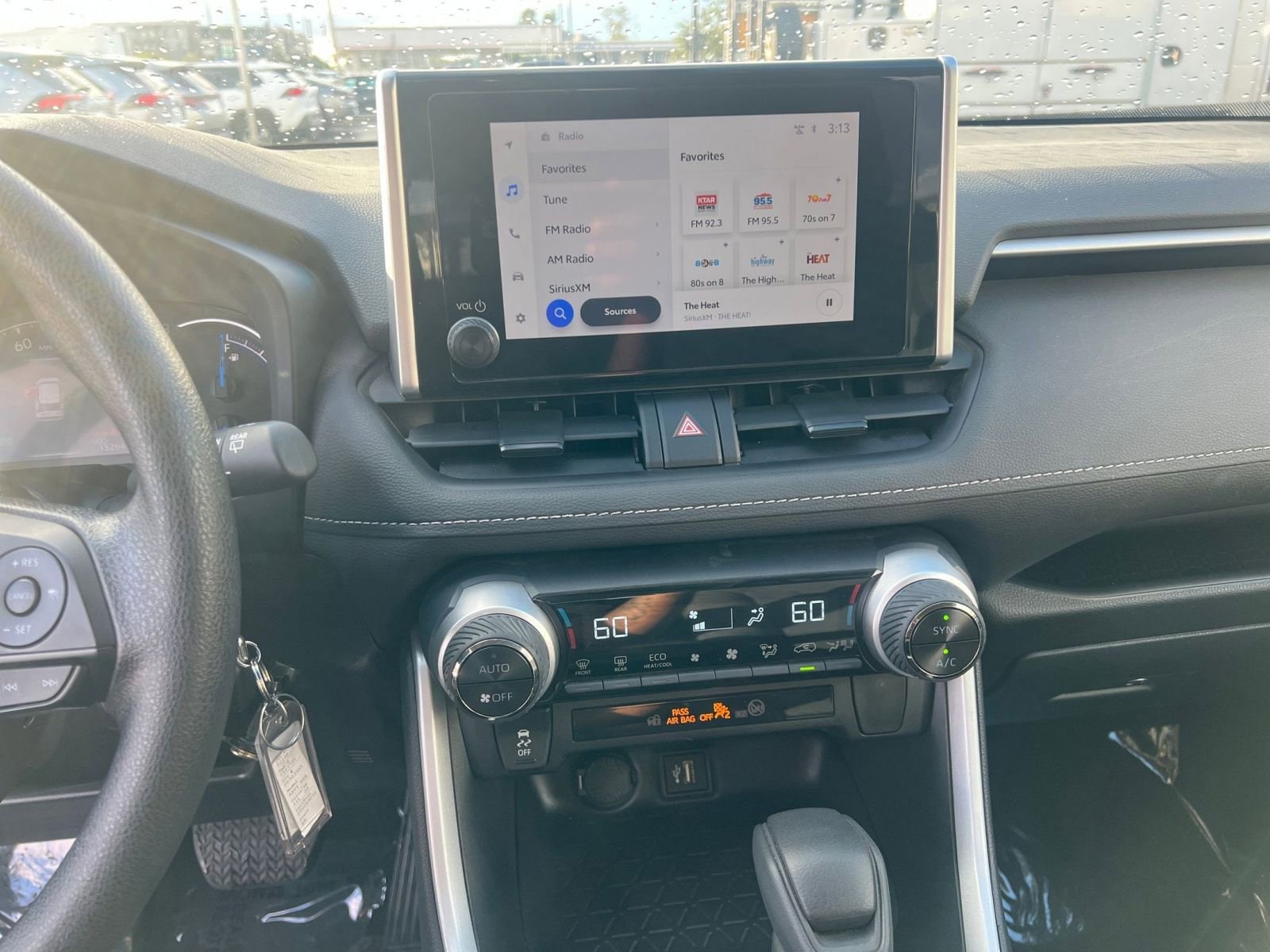 Thumbnail: 2025 Toyota RAV4 - 18