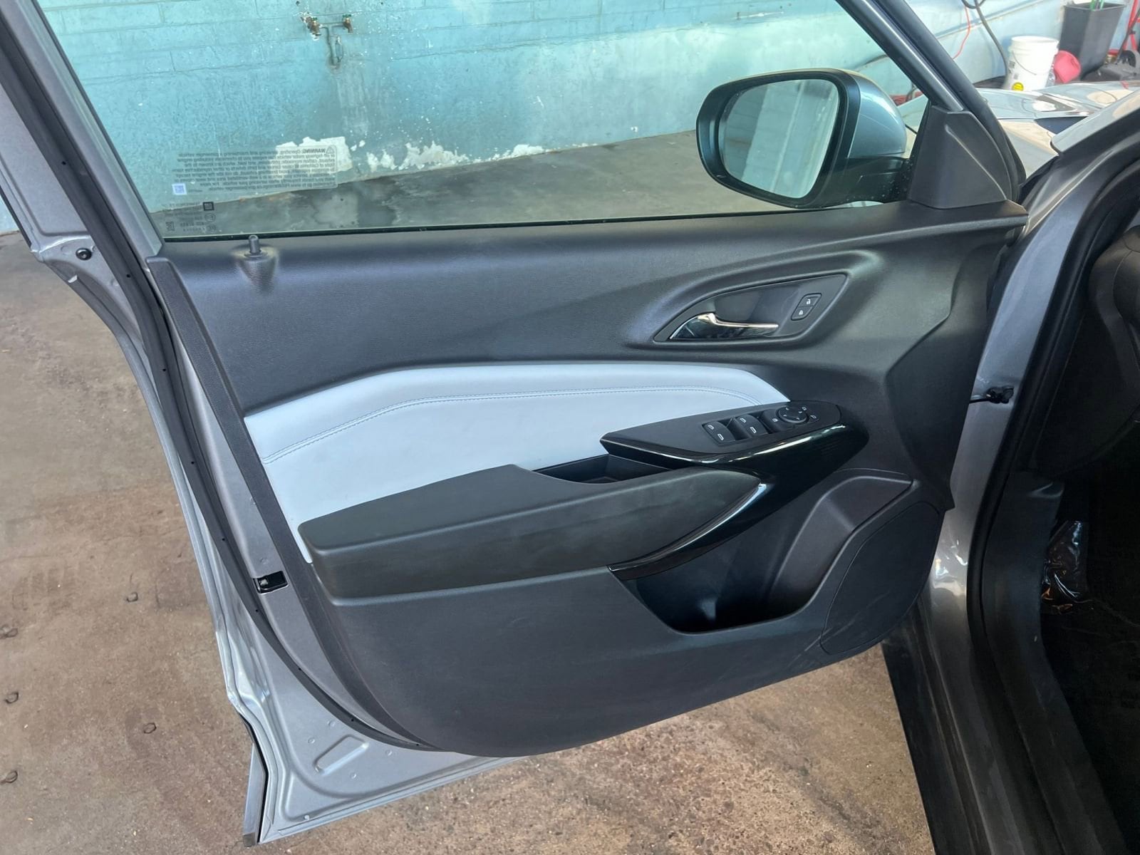 Thumbnail: 2025 Chevrolet Trax - 18