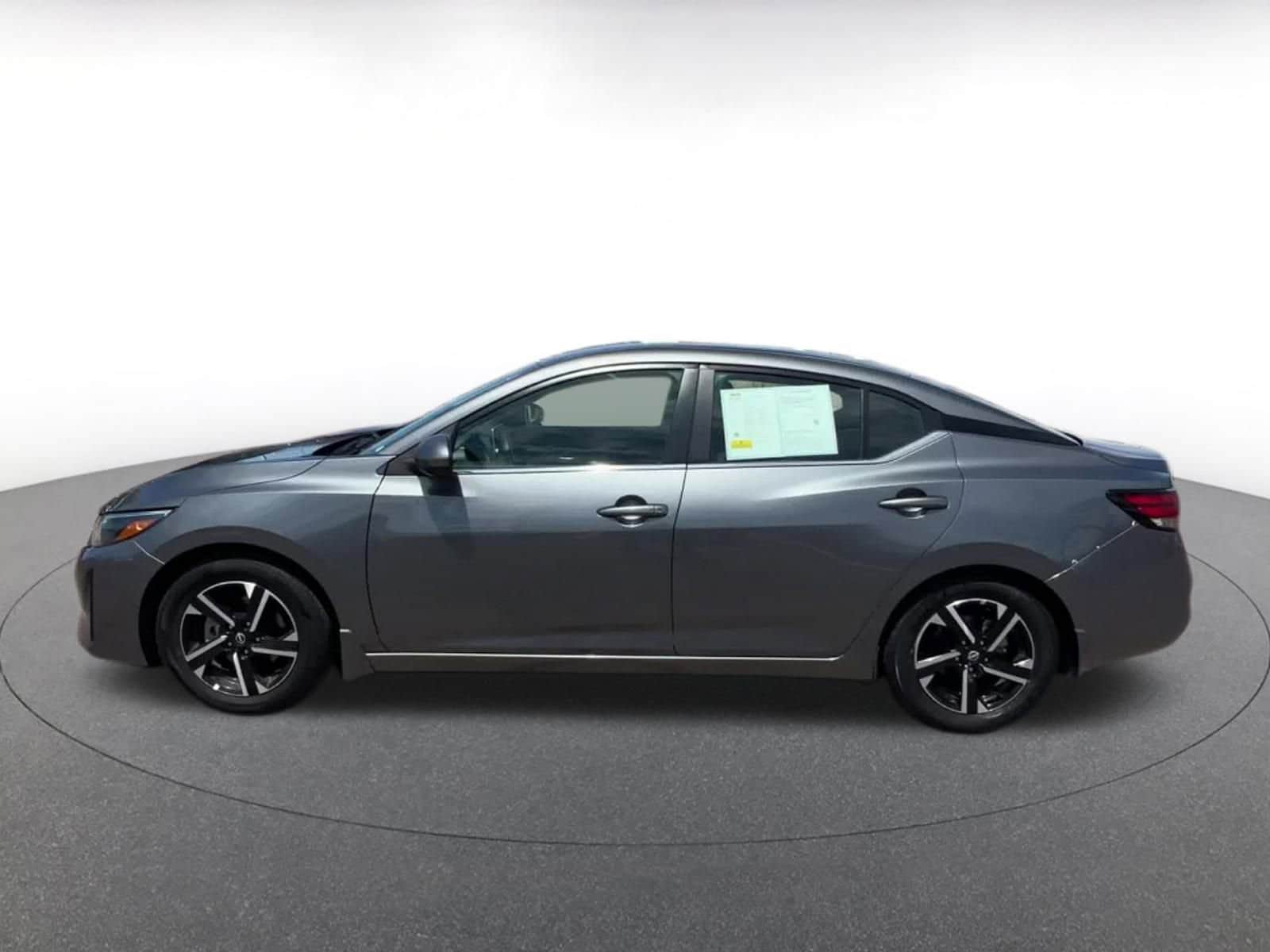 Thumbnail: 2024 Nissan Sentra - 9