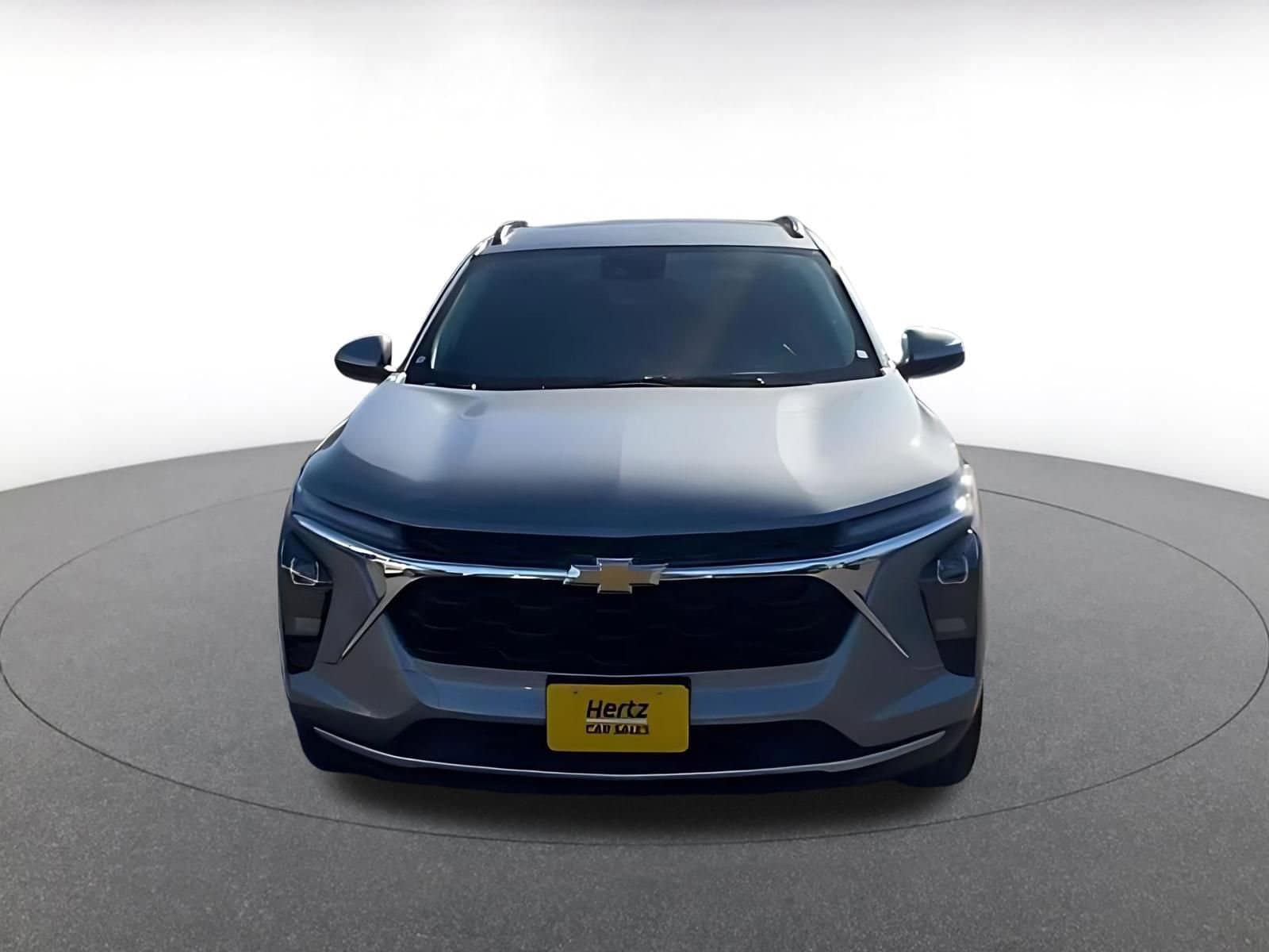 Thumbnail: 2025 Chevrolet Trax - 4