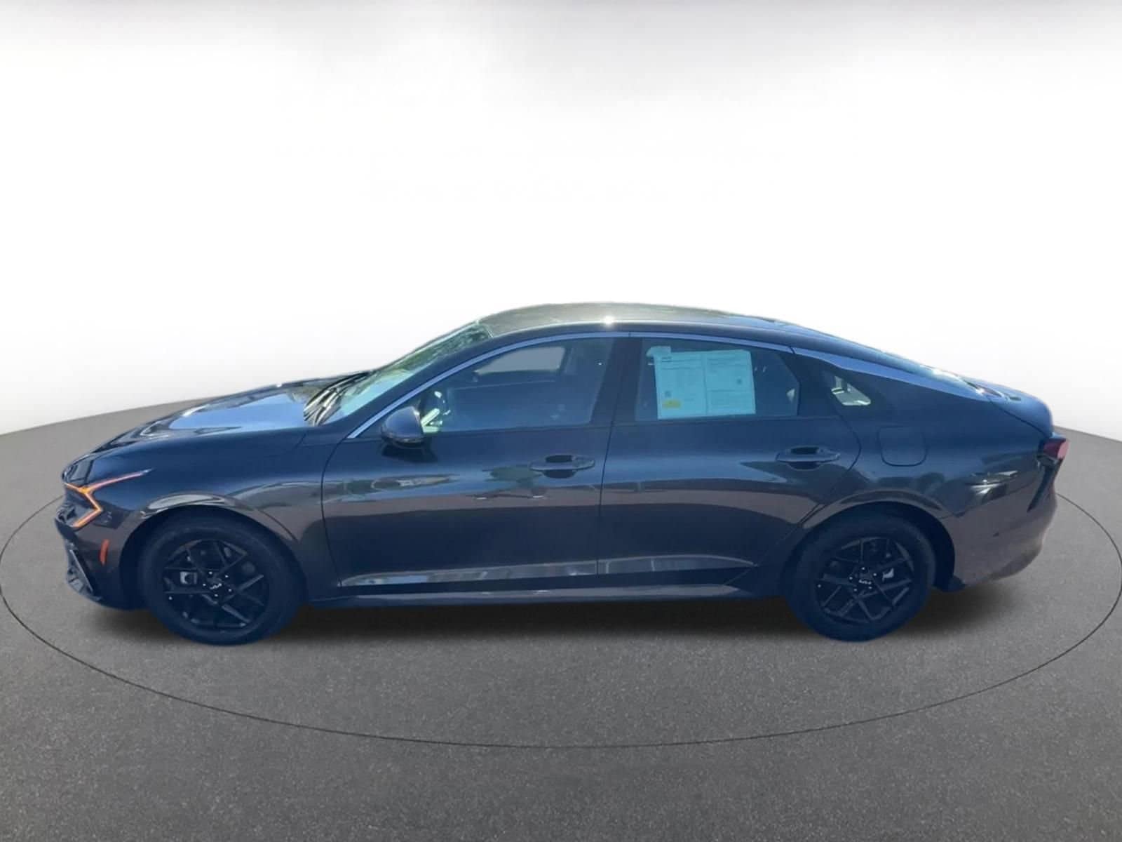 Thumbnail: 2025 Kia K5 - 9