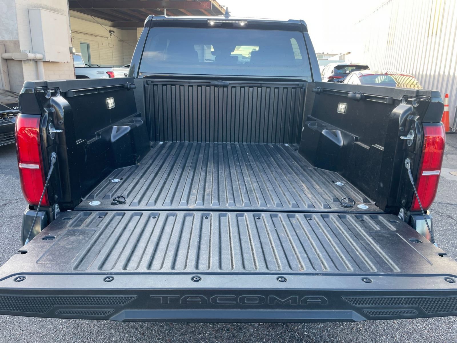 Thumbnail: 2025 Toyota Tacoma - 31