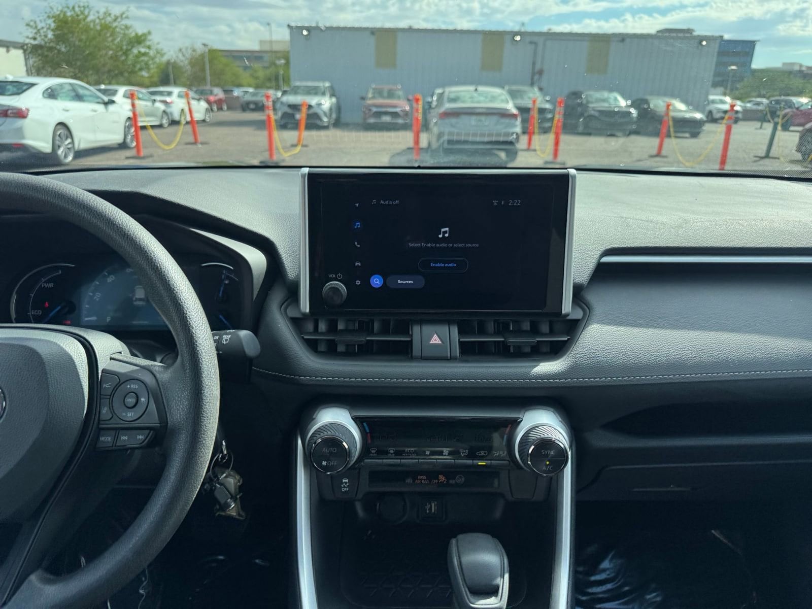 Thumbnail: 2025 Toyota RAV4 - 18