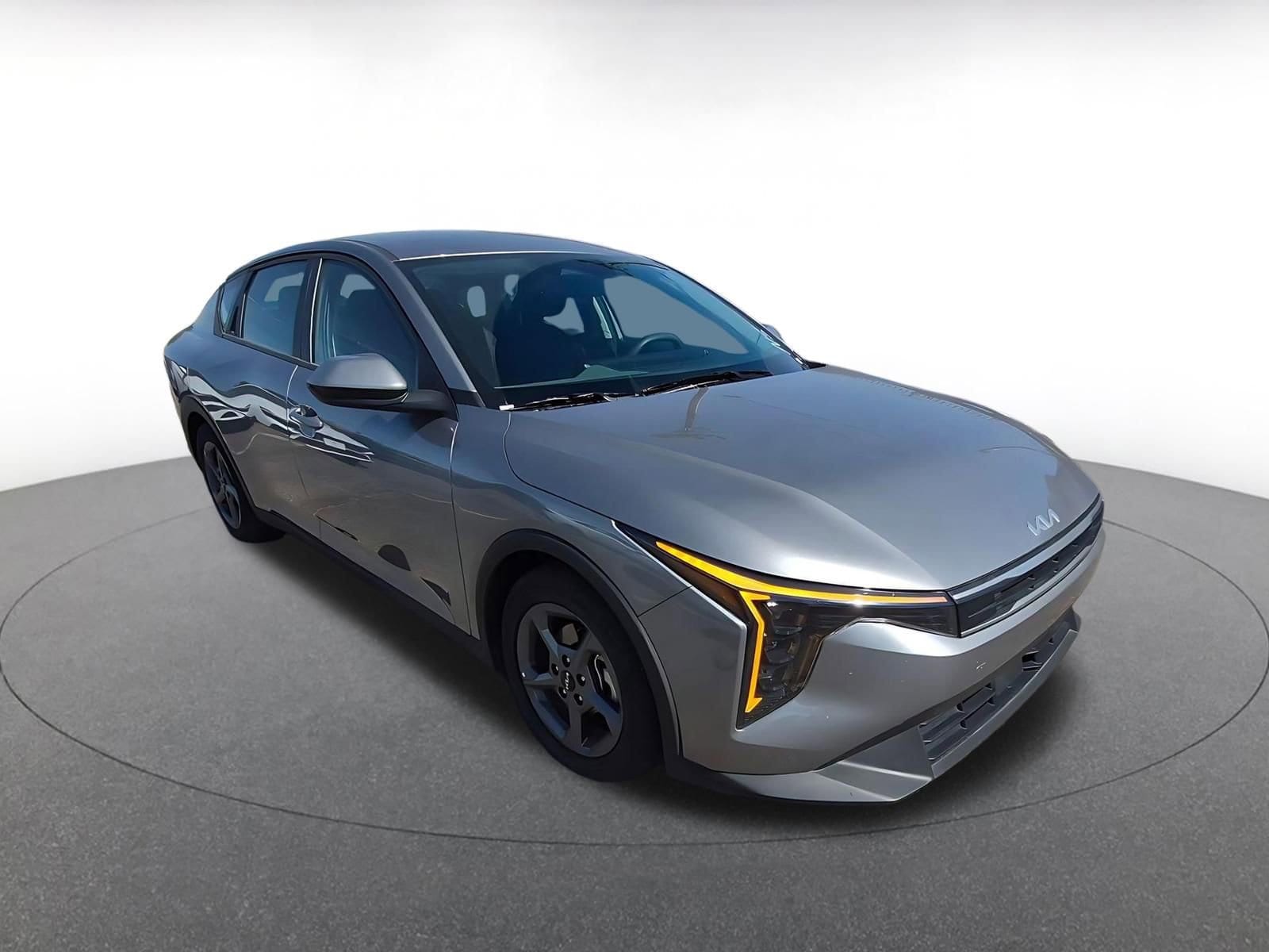 Thumbnail: 2025 Kia K4 - 1