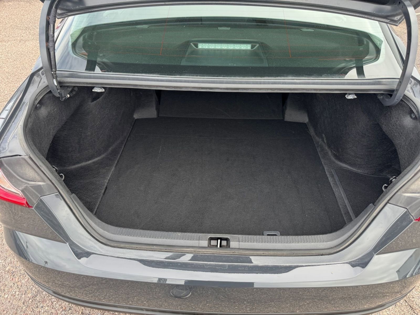 Thumbnail: 2025 Toyota Camry - 29