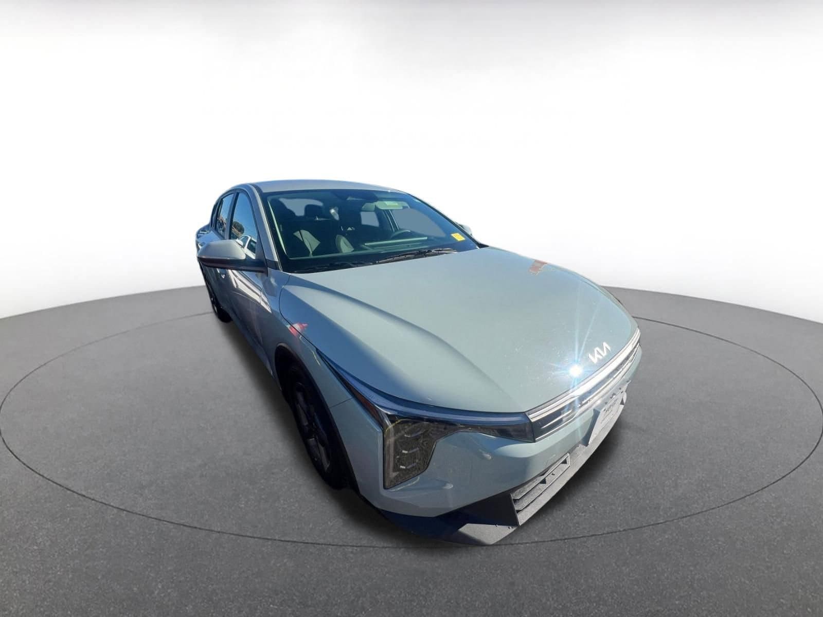 Thumbnail: 2025 Kia K4 - 1