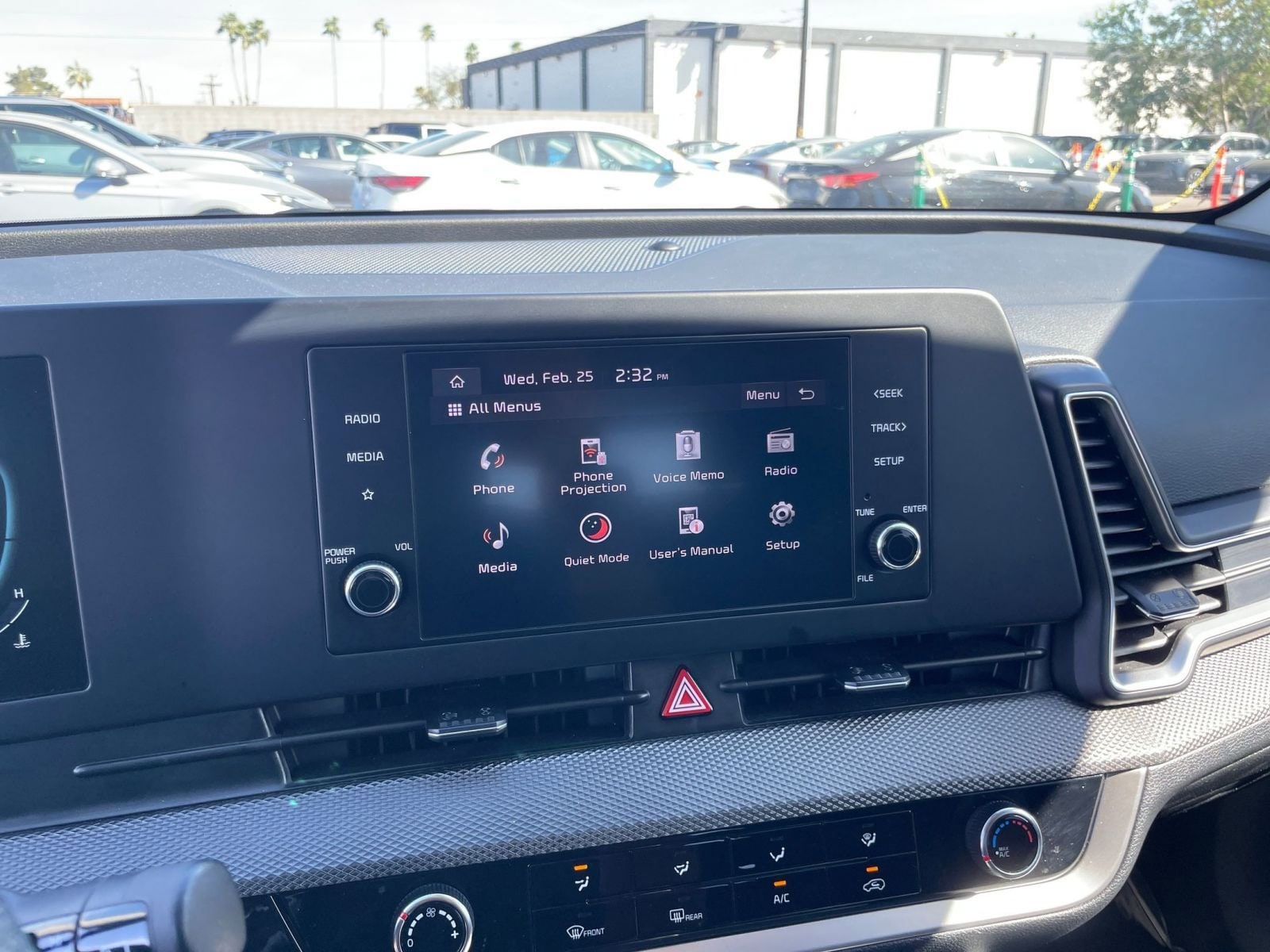 Thumbnail: 2025 Kia Sportage - 20