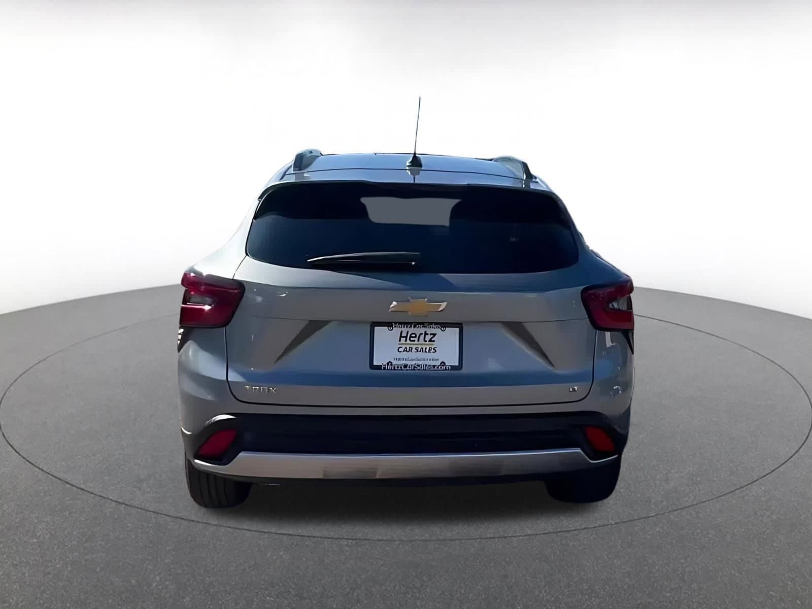 Thumbnail: 2025 Chevrolet Trax - 12