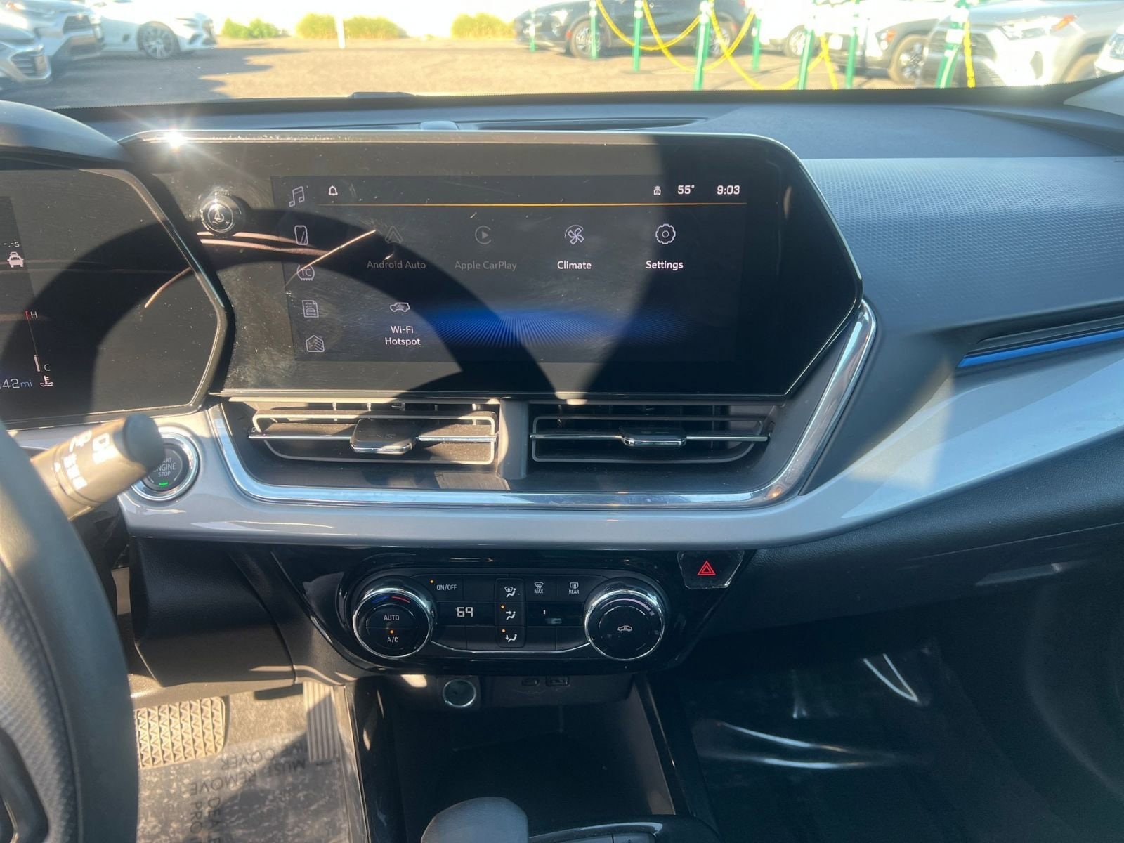 Thumbnail: 2025 Chevrolet Trax - 18