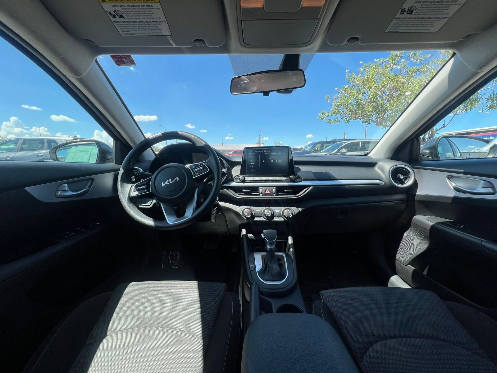Thumbnail: 2024 Kia Forte - 33
