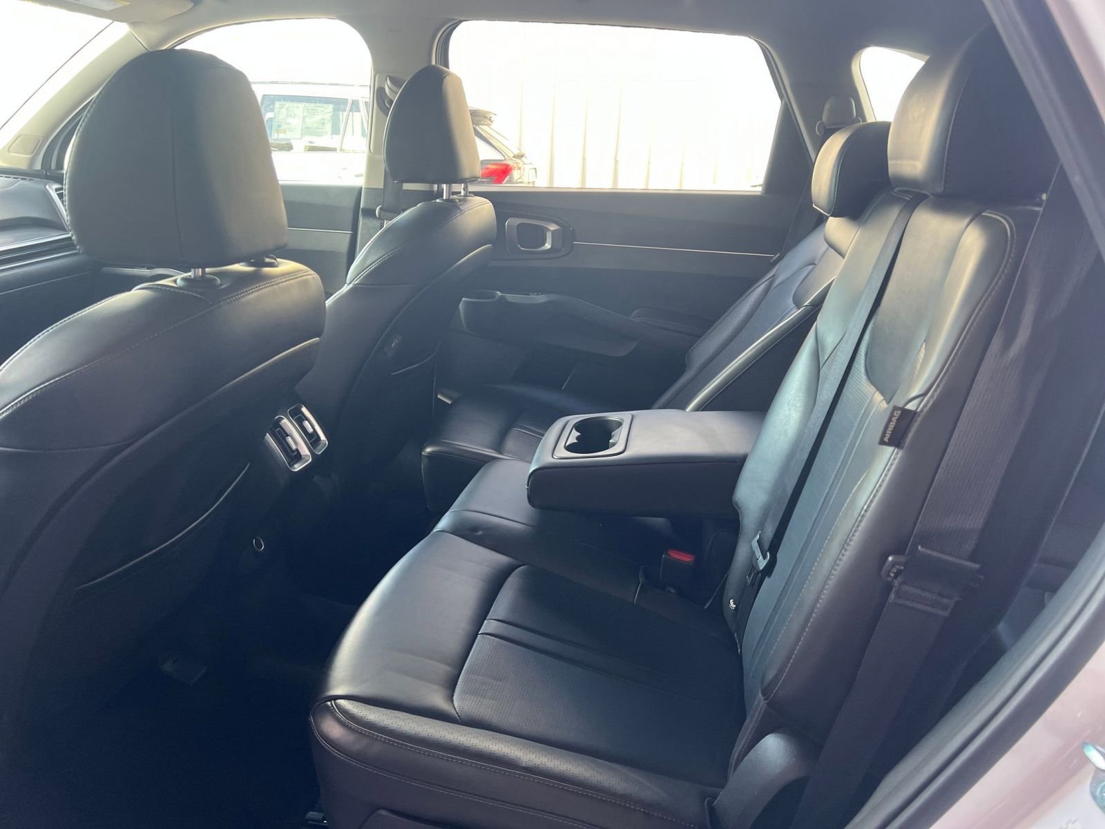 Thumbnail: 2024 Kia Sorento - 25