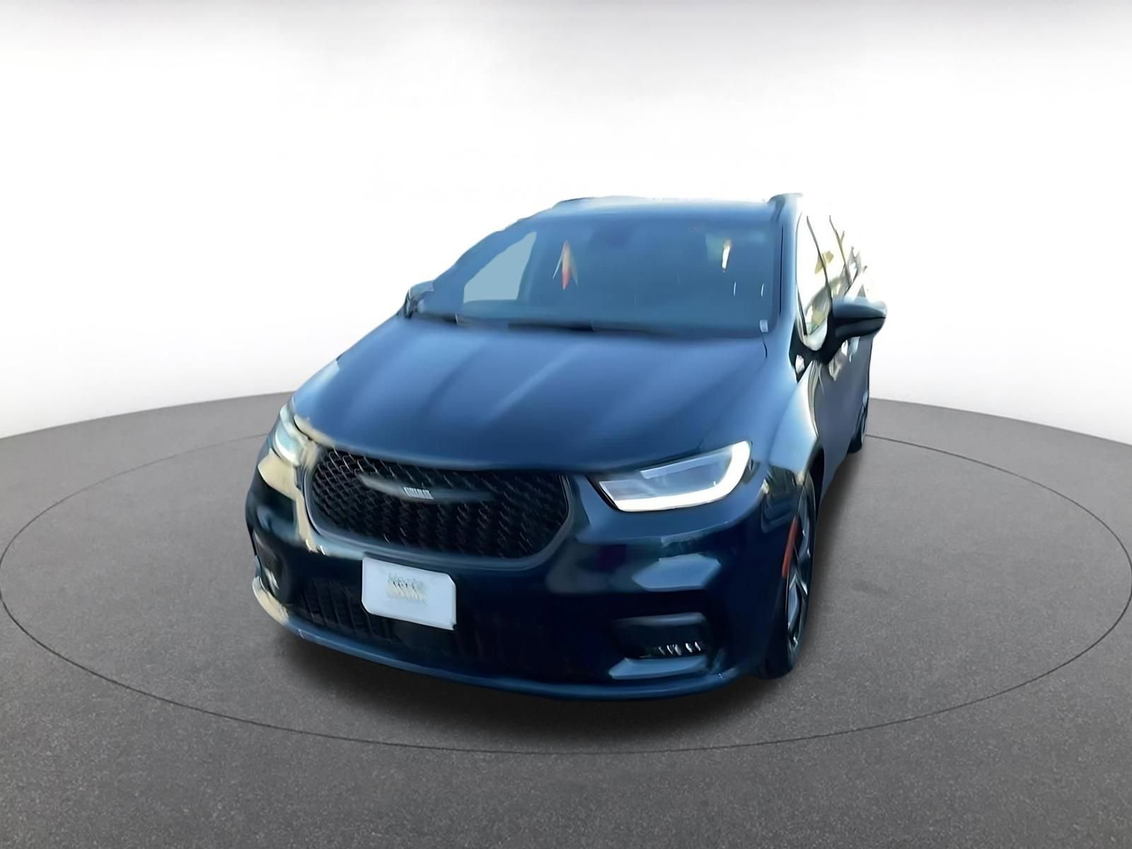 Thumbnail: 2025 Chrysler Pacifica - 7