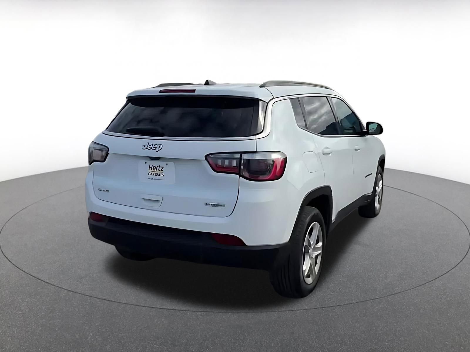 Thumbnail: 2023 Jeep Compass - 14