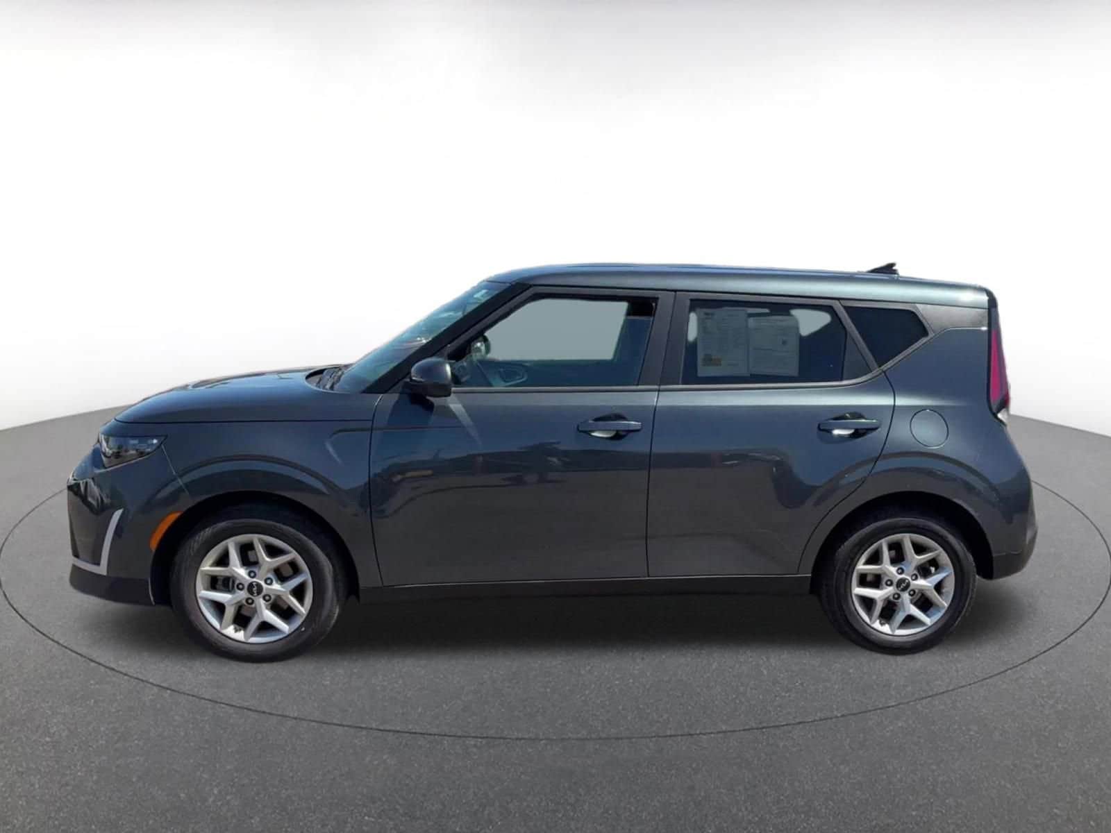 Thumbnail: 2025 Kia Soul - 10