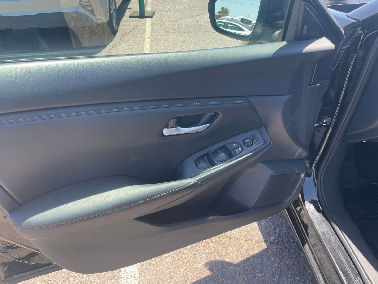 2024 Nissan Sentra SV 20