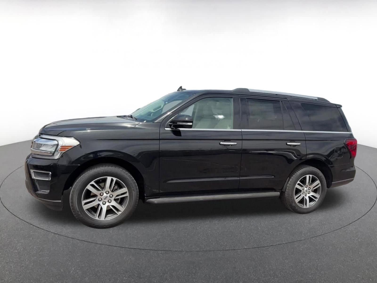 Thumbnail: 2024 Ford Expedition - 8