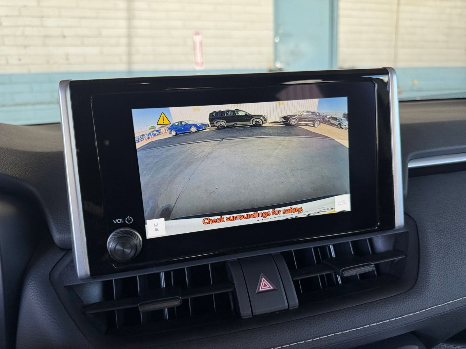 Thumbnail: 2025 Toyota RAV4 - 17