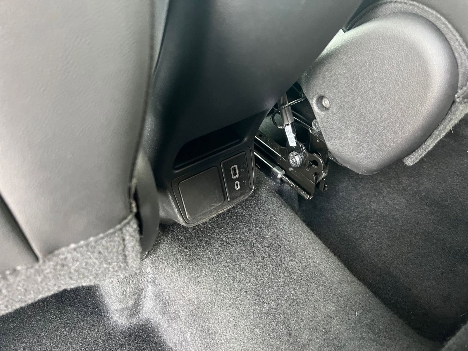 Thumbnail: 2025 Buick Encore GX - 23