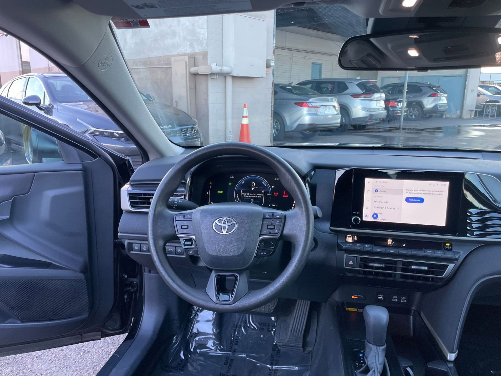 Thumbnail: 2025 Toyota Camry - 33