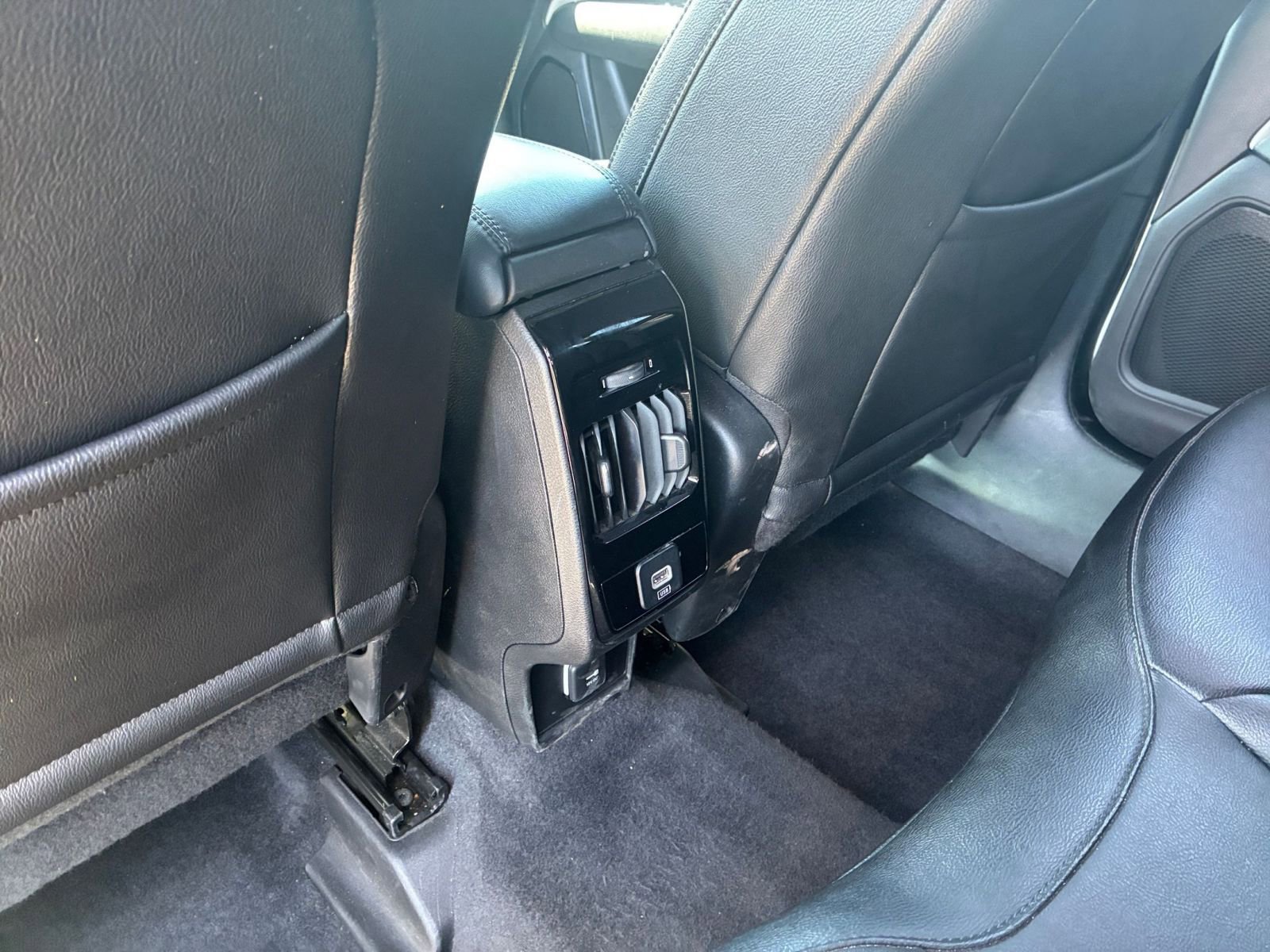 Thumbnail: 2025 Jeep Compass - 23