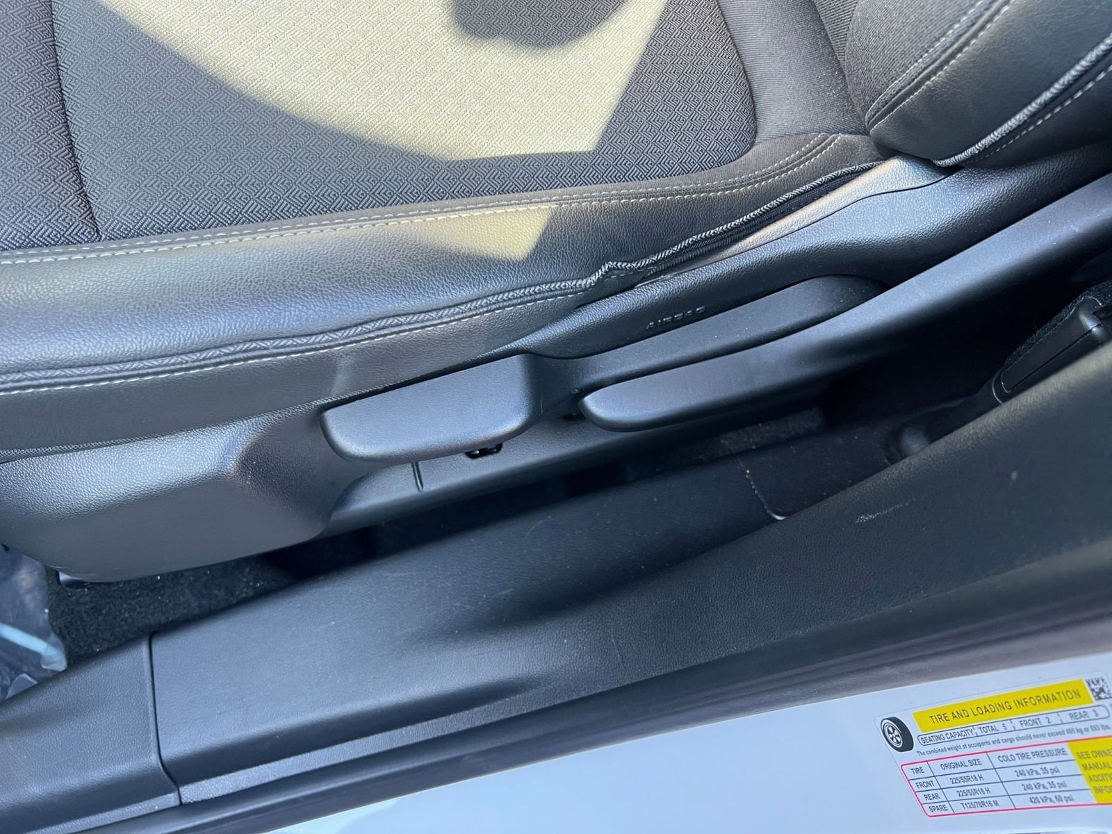 Thumbnail: 2025 Buick Encore GX - 22