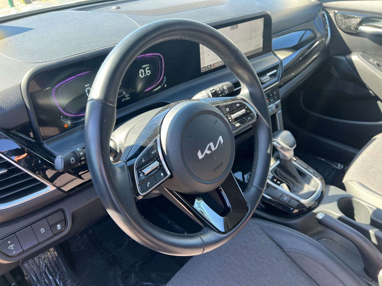 Thumbnail: 2025 Kia Seltos - 28