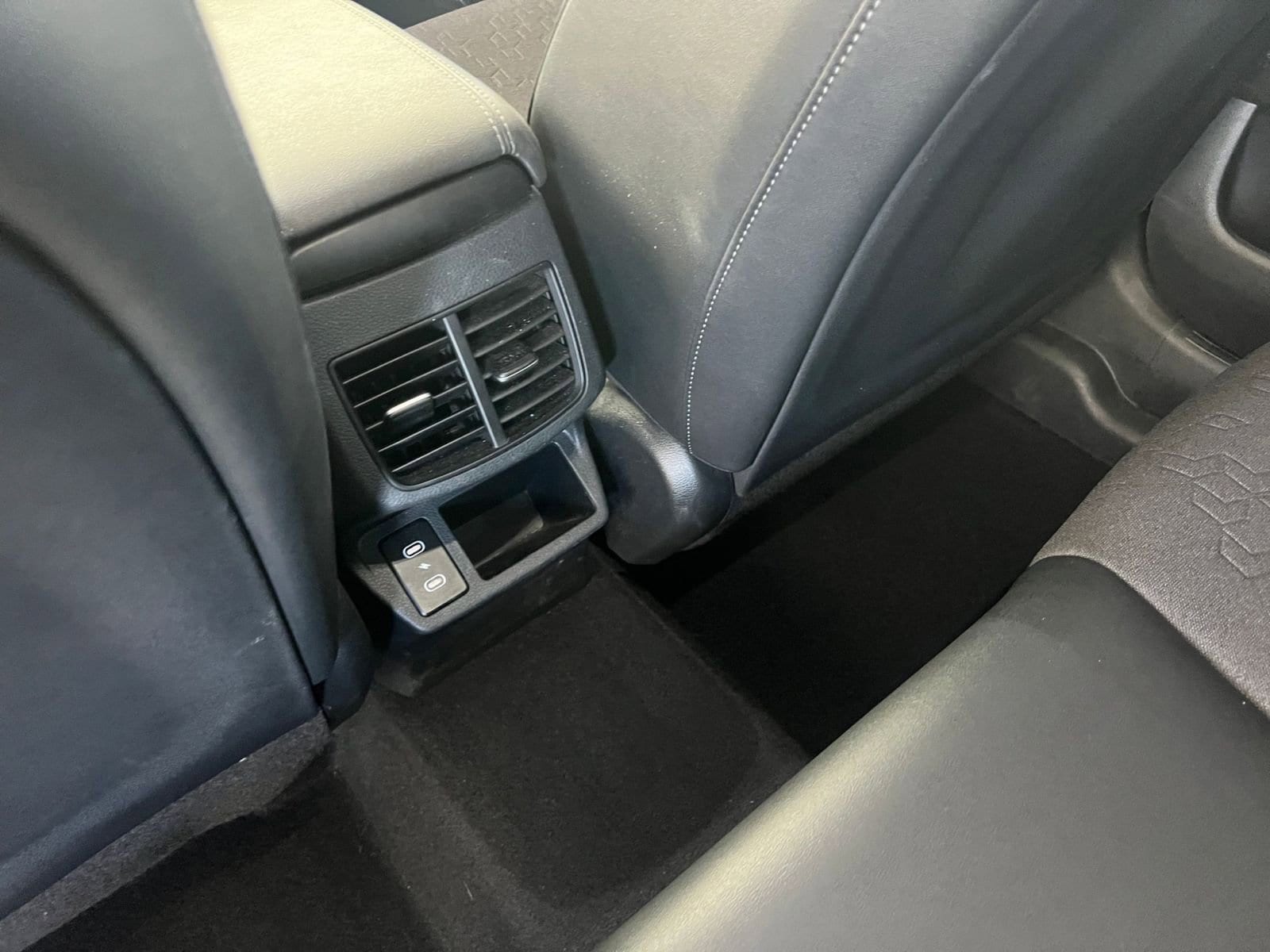 Thumbnail: 2025 Kia Seltos - 23