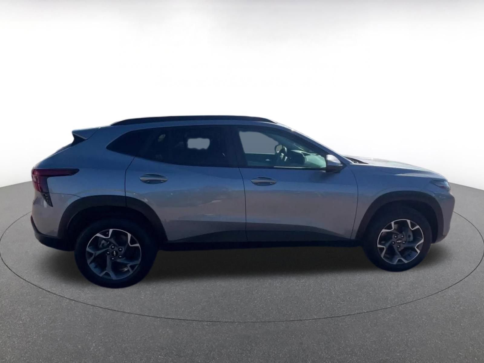 Thumbnail: 2025 Chevrolet Trax - 16