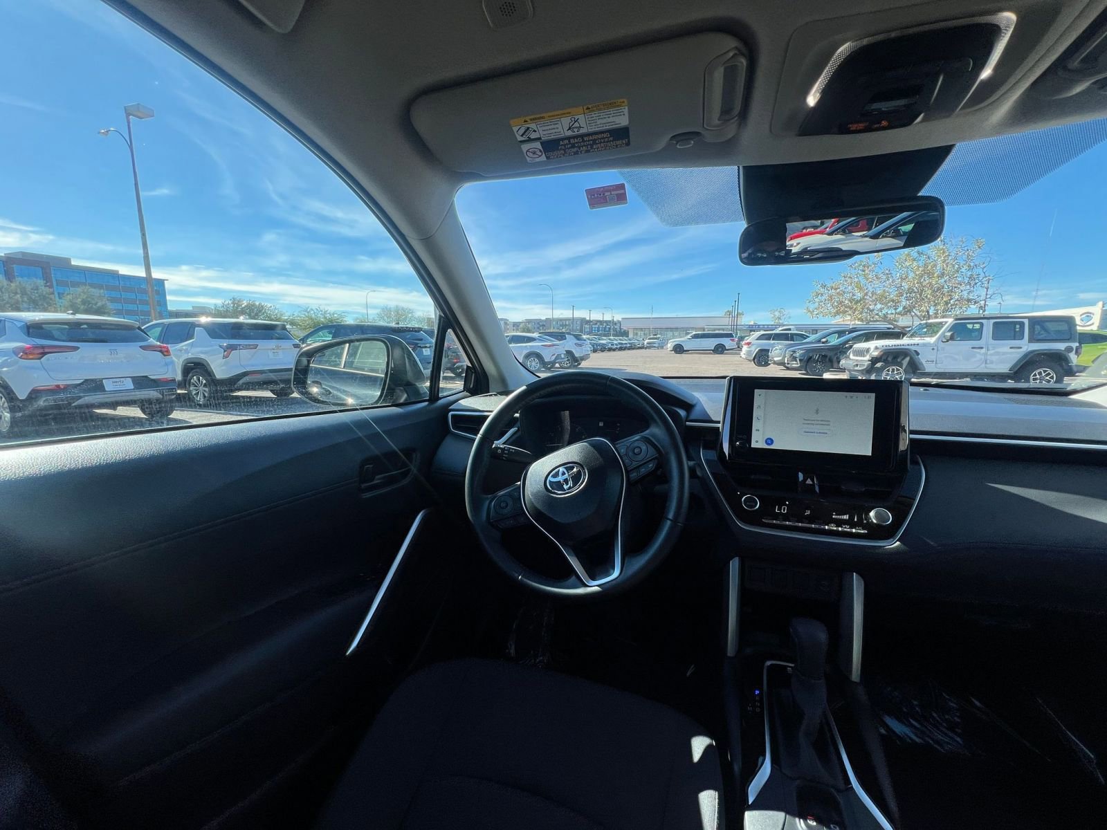 Thumbnail: 2025 Toyota Corolla Cross - 34