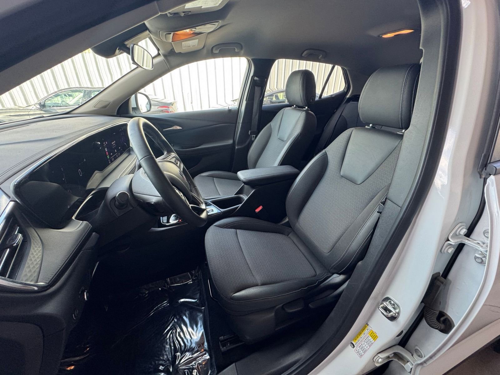 Thumbnail: 2025 Buick Encore GX - 34